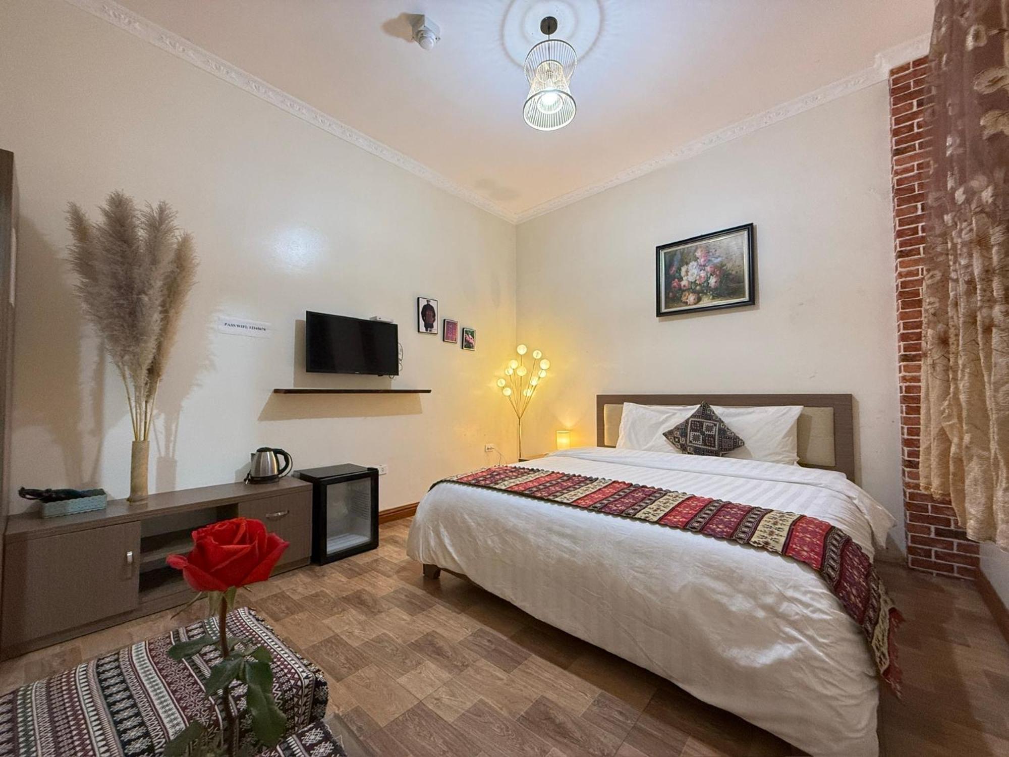 Ta Lan Than Anh Hong Hotel מראה חיצוני תמונה