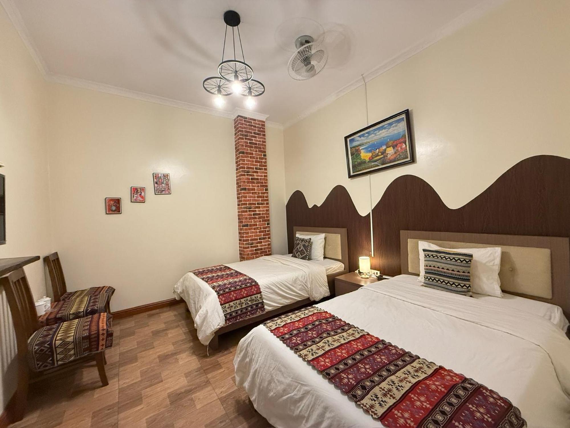 Ta Lan Than Anh Hong Hotel מראה חיצוני תמונה
